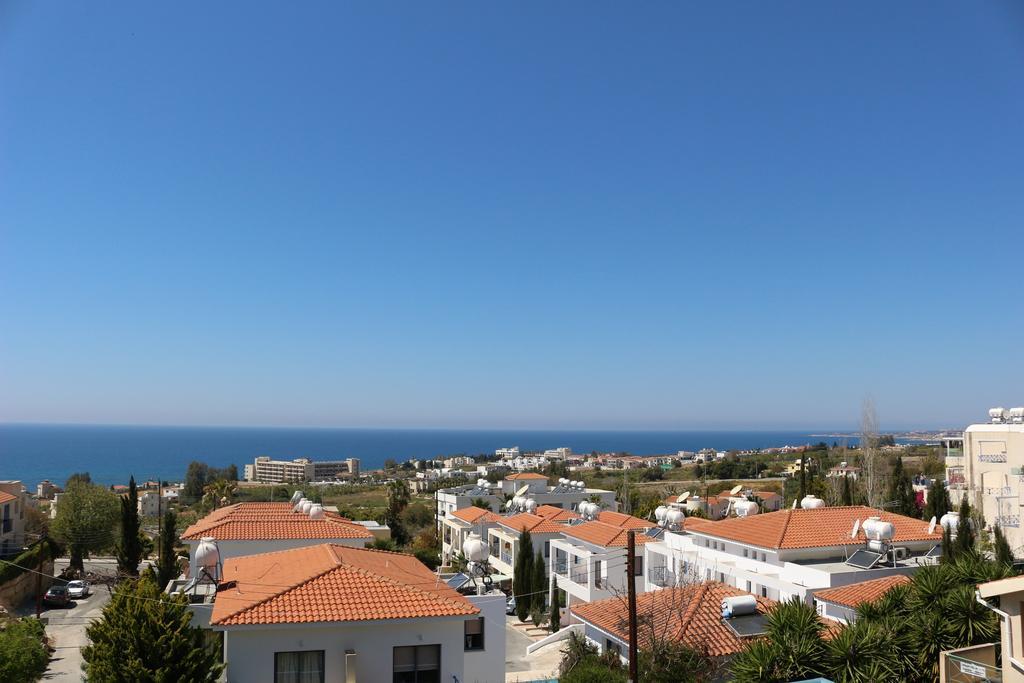 Villa Infinite Blu Пафос Екстериор снимка