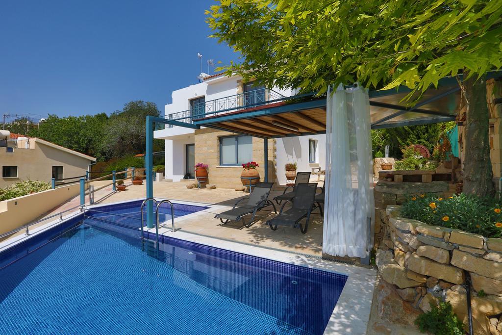 Villa Infinite Blu Пафос Екстериор снимка